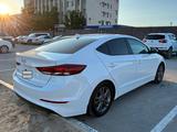Hyundai Elantra 2018 года за 5 500 000 тг. в Жанаозен – фото 4