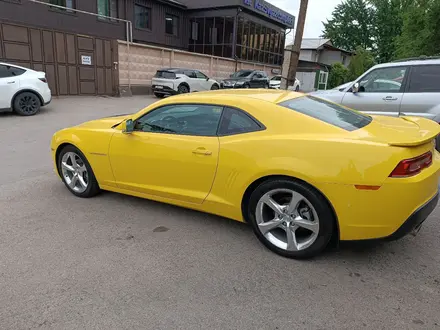 Chevrolet Camaro 2014 года за 19 250 000 тг. в Алматы – фото 6