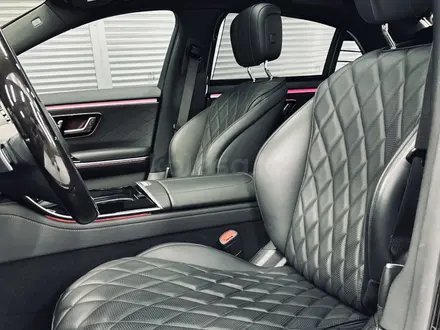 Mercedes-Benz S 580 2023 года за 64 900 000 тг. в Алматы – фото 5