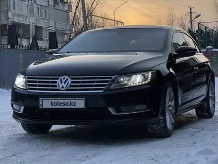 Volkswagen Passat CC 2014 года за 8 800 000 тг. в Алматы – фото 2