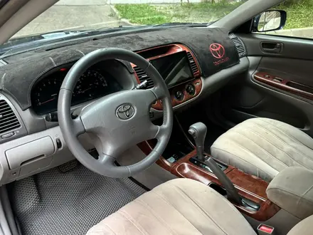Toyota Camry 2002 года за 4 100 000 тг. в Алматы – фото 14