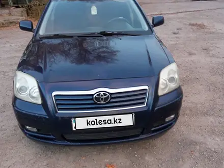 Toyota Avensis 2005 года за 5 500 000 тг. в Шымкент – фото 2