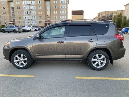 Toyota RAV4 2011 года за 8 500 000 тг. в Актобе – фото 4