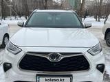 Toyota Highlander 2021 года за 28 000 000 тг. в Усть-Каменогорск – фото 3