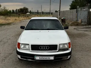 Audi 100