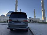 Volkswagen Multivan 2022 года за 35 000 000 тг. в Астана – фото 3
