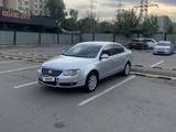 Volkswagen Passat 2007 года за 3 700 000 тг. в Алматы – фото 3