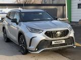 Toyota Highlander 2022 года за 25 000 000 тг. в Алматы