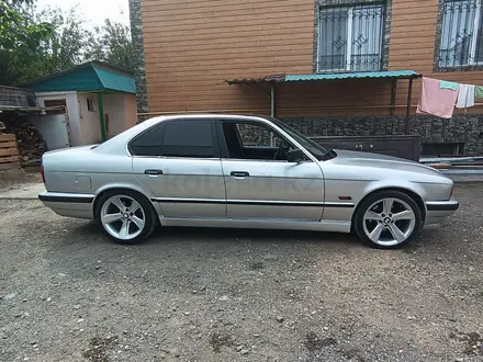 BMW 525 1994 года за 2 250 000 тг. в Алматы – фото 2