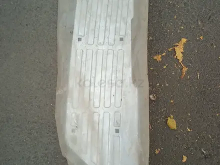 Хром накладка на бампер за 15 000 тг. в Алматы