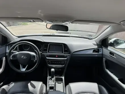 Hyundai Sonata 2020 года за 6 800 000 тг. в Алматы – фото 8