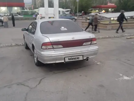 Nissan Maxima 1998 года за 1 800 000 тг. в Алматы – фото 2