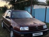 Volkswagen Vento 1993 года за 550 000 тг. в Уральск – фото 3