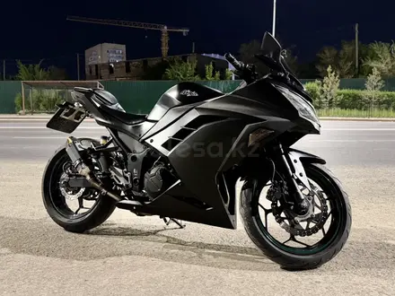 Kawasaki  Ninja 300 2014 года за 2 800 000 тг. в Астана – фото 4