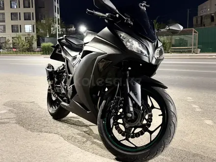 Kawasaki  Ninja 300 2014 года за 2 800 000 тг. в Астана – фото 5