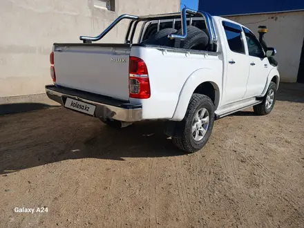 Toyota Hilux 2013 года за 11 000 000 тг. в Актау – фото 4