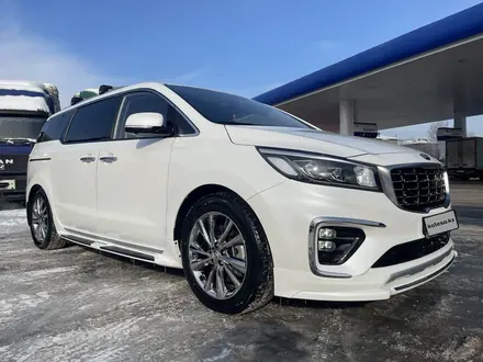 Kia Carnival 2020 года за 17 250 000 тг. в Алматы – фото 26