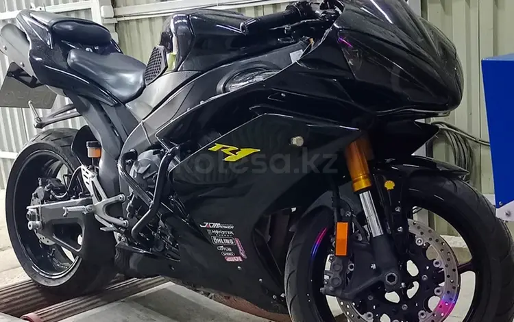 Yamaha  YZF-R1 2007 года за 3 200 000 тг. в Алматы