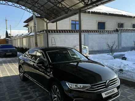 Volkswagen Passat 2022 года за 15 000 000 тг. в Алматы – фото 4