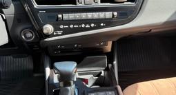 Lexus ES 250 2021 годаүшін21 500 000 тг. в Алматы – фото 4