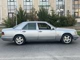Mercedes-Benz E 280 1994 годаfor2 750 000 тг. в Туркестан – фото 2