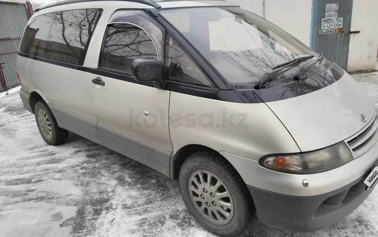 Toyota Estima Lucida 1996 года за 3 450 000 тг. в Семей