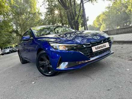 Hyundai Elantra 2021 года за 8 950 000 тг. в Алматы – фото 10