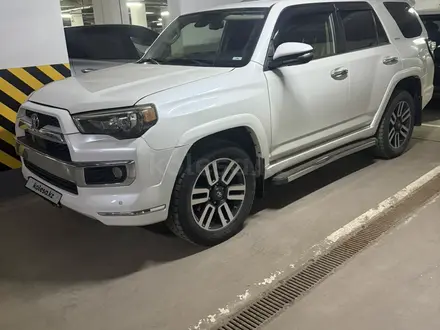 Toyota 4Runner 2021 года за 27 000 000 тг. в Астана – фото 2