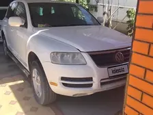 Volkswagen Touareg, 2004