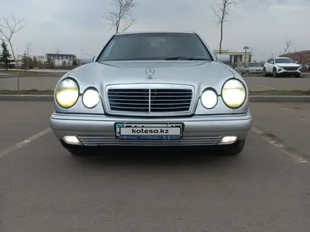 Mercedes-Benz E 280 1996 года за 2 900 000 тг. в Астана – фото 6