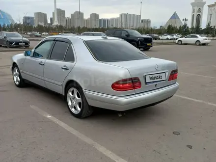 Mercedes-Benz E 280 1996 года за 2 900 000 тг. в Астана – фото 9