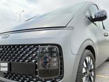 Hyundai Staria 2023 года за 26 500 000 тг. в Алматы
