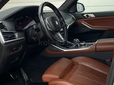 BMW X7 XDrive 40i 2022 года за 45 700 000 тг. в Астана – фото 10