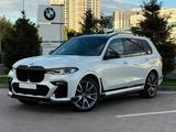 BMW X7 XDrive 40i 2022 года за 45 700 000 тг. в Астана