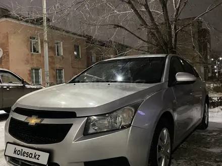 Chevrolet Cruze 2011 года за 3 500 000 тг. в Астана – фото 15