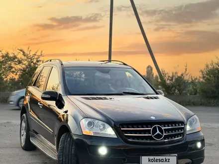 Mercedes-Benz ML 500 2007 года за 7 000 000 тг. в Алматы – фото 2