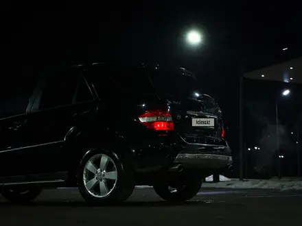 Mercedes-Benz ML 500 2007 года за 7 000 000 тг. в Алматы – фото 8