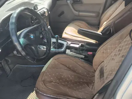 BMW 520 1991 года за 1 000 000 тг. в Астана – фото 17