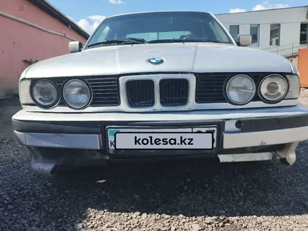 BMW 520 1991 года за 1 000 000 тг. в Астана – фото 8
