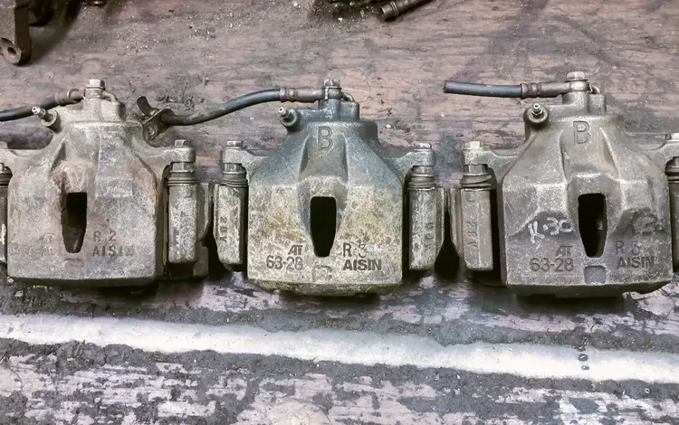 Супорт. Цапфа. Тормозной диск за 8 000 тг. в Алматы