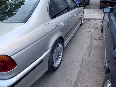 BMW 530 2002 года за 3 000 000 тг. в Астана – фото 2