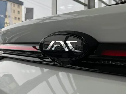 JAC J7 Luxury CVT 2025 года за 6 790 000 тг. в Шымкент – фото 12