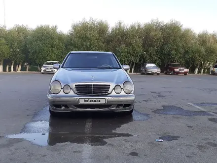 Mercedes-Benz E 280 2000 года за 2 900 000 тг. в Кызылорда – фото 4