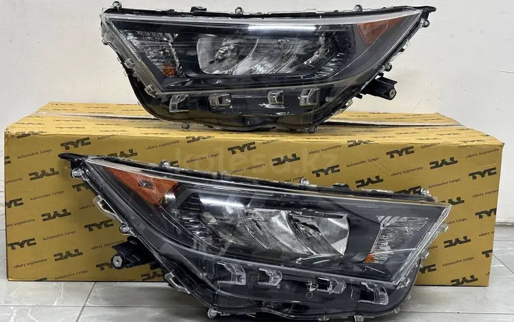 Передняя фара Toyota RAV4 2019 2024 Новая, оригинал (заводская деталь) за 10 000 тг. в Алматы