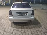 Hyundai Accent 2005 года за 2 500 000 тг. в Актобе – фото 4