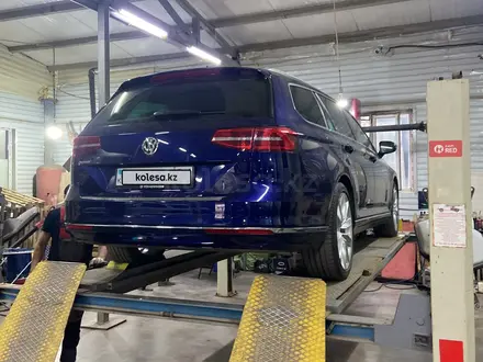 Volkswagen Passat 2019 года за 10 500 000 тг. в Астана – фото 22