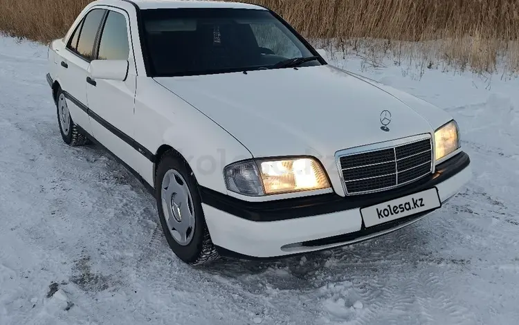 Mercedes-Benz C 180 1996 годаfor1 850 000 тг. в Астана