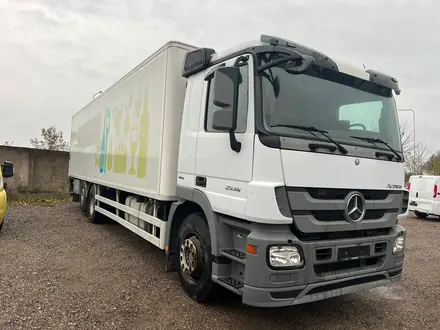 Mercedes-Benz  Actros 2011 года за 20 000 000 тг. в Алматы