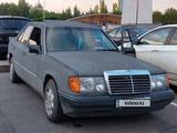 Mercedes-Benz E 230 1992 года за 800 000 тг. в Астана – фото 4