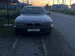 BMW 7 Series, 1998